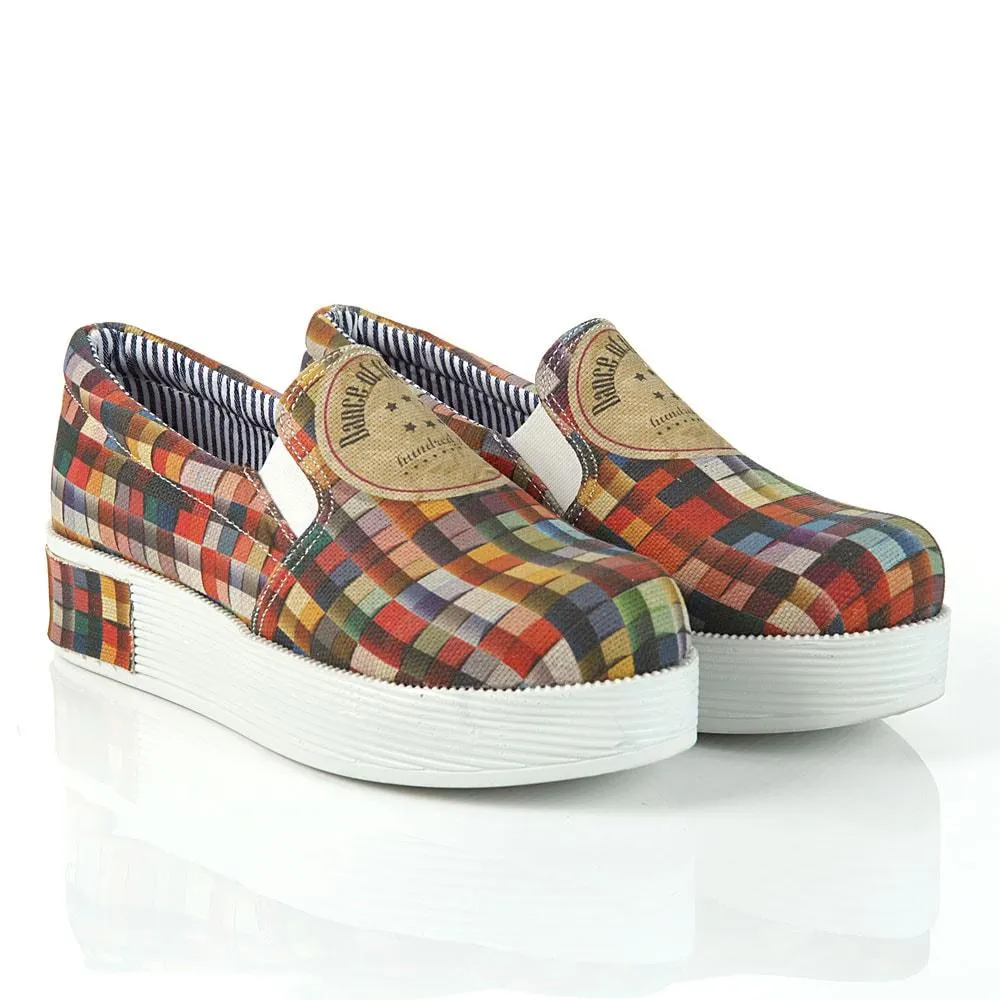 Dance of the Colors Sneaker Shoes VN4305