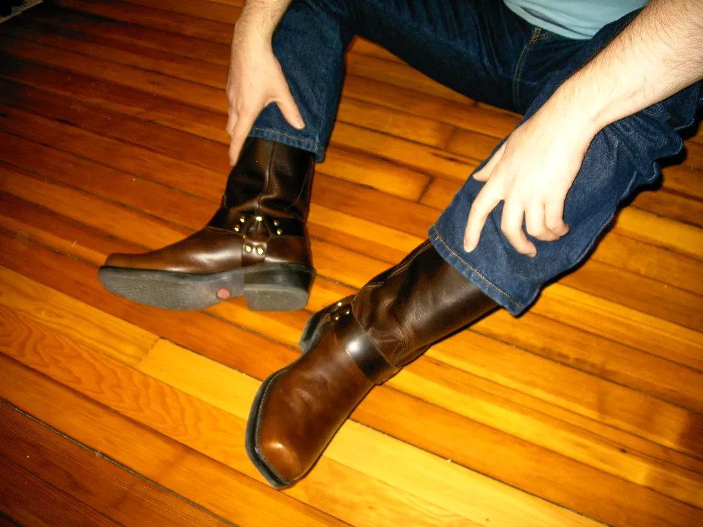 Durango | Men's Harness Boot | Distressed Brown